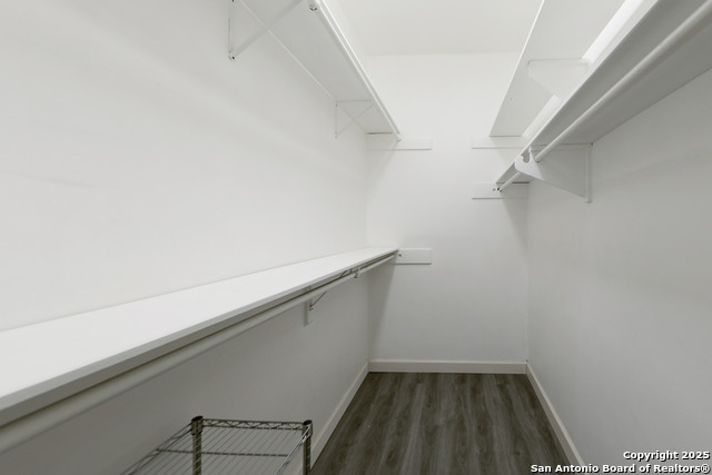 Image 21 of 25 For 7711 Broadway  14b