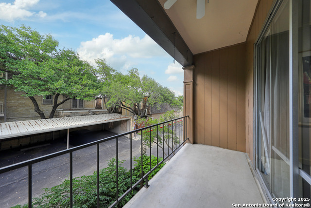 Image 23 of 25 For 7711 Broadway  14b