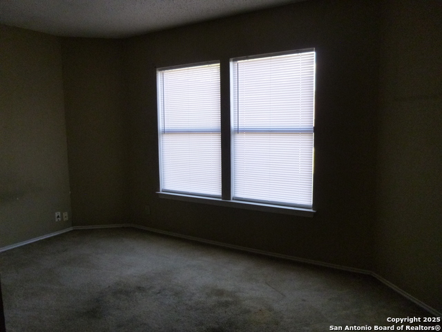 Image 12 of 20 For 651 River Village