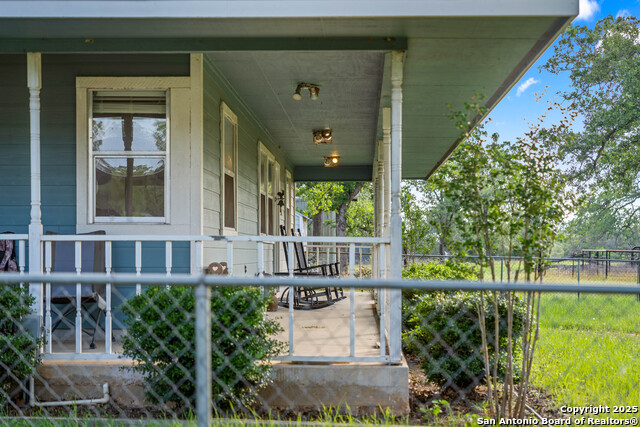 Image 11 of 50 For 7417 Nockenut