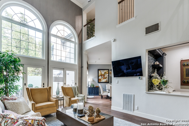 Listing photo id 5 for 12 Rue Charles S