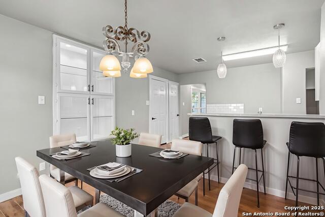 Listing photo id 20 for 2723 Woodline