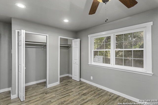 Listing photo id 25 for 2723 Woodline