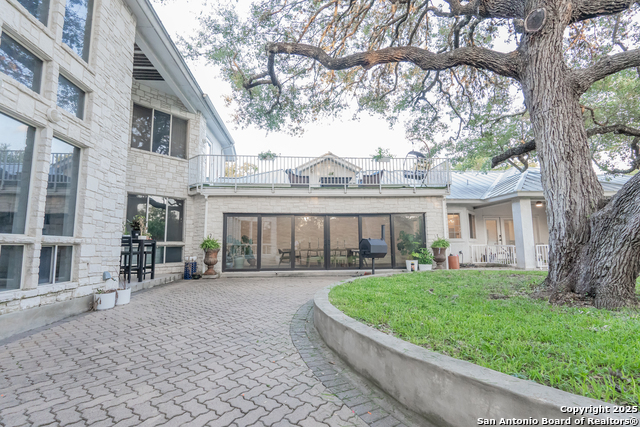 Listing photo id 27 for 10926 Hollow Rdg