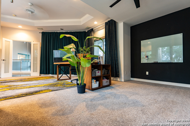 Listing photo id 30 for 10926 Hollow Rdg