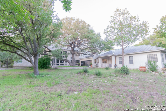 Listing photo id 48 for 10926 Hollow Rdg