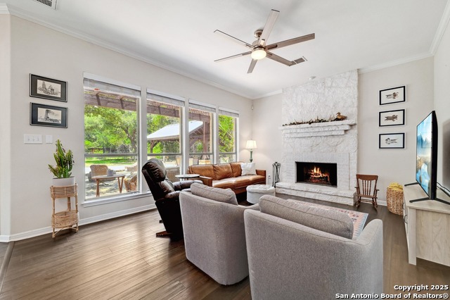 Listing photo id 12 for 15315 Flying Cir