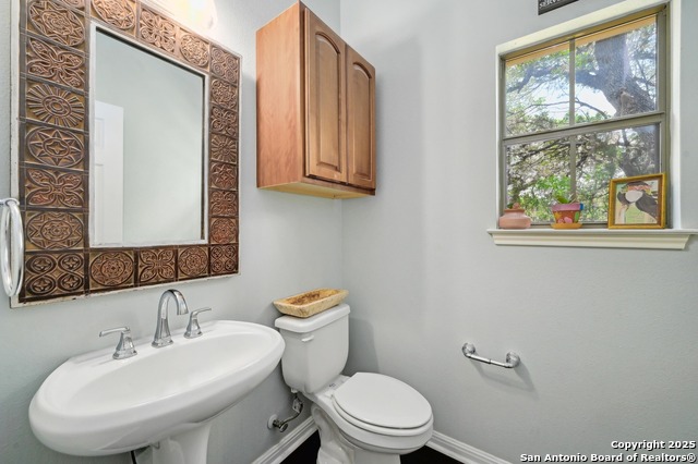 Listing photo id 27 for 15315 Flying Cir