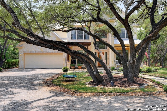 Listing photo id 1 for 15315 Flying Cir