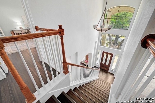 Listing photo id 28 for 15315 Flying Cir