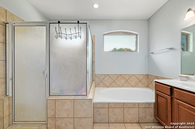 Listing photo id 31 for 15315 Flying Cir