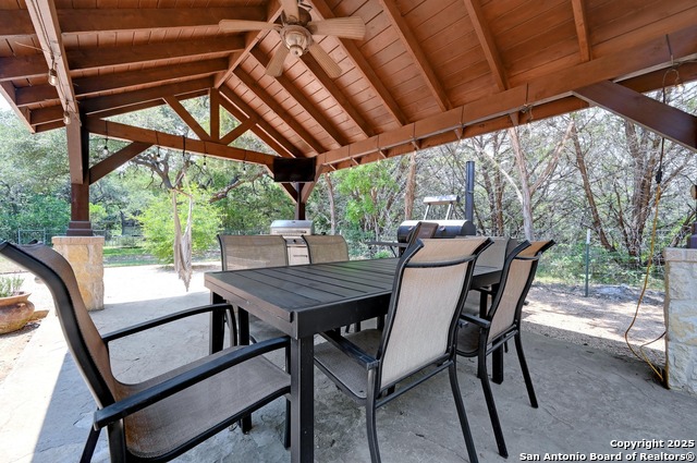 Listing photo id 42 for 15315 Flying Cir