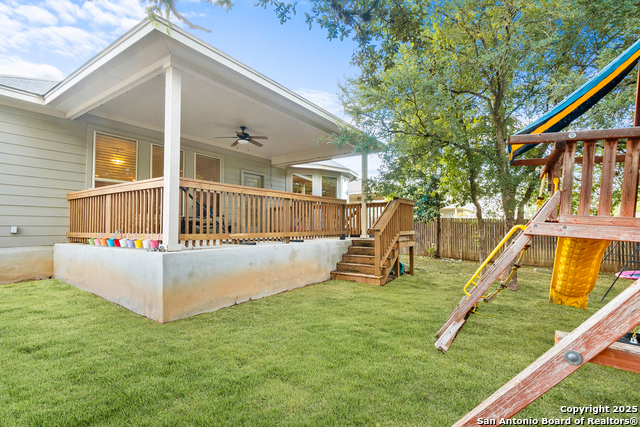 Listing photo id 18 for 11106 Pomona Park