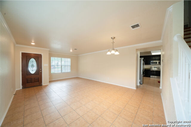 Image 22 of 27 For 7738 Cortland Oak