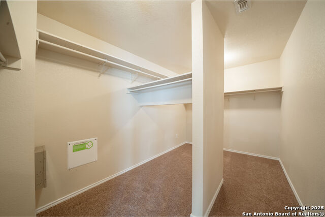 Image 6 of 27 For 7738 Cortland Oak