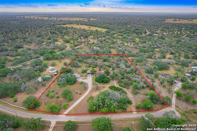 Listing photo id 0 for 141 County Road 786