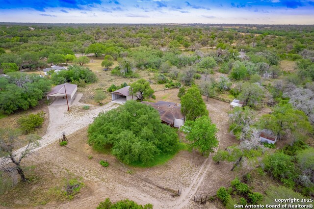 Listing photo id 37 for 141 County Road 786