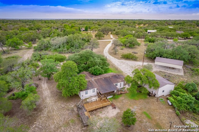 Listing photo id 39 for 141 County Road 786