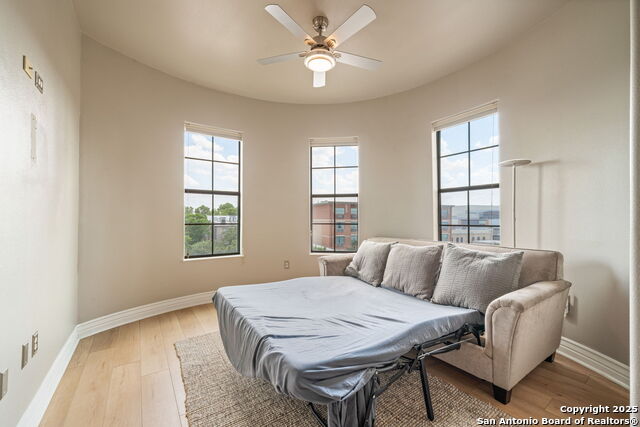 Listing photo id 20 for 215 Center Apt 3