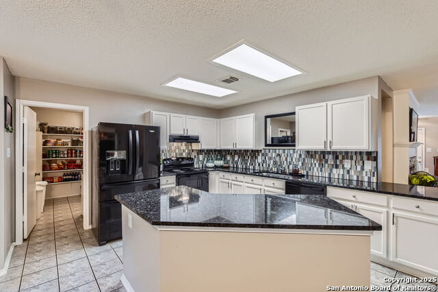 Image 13 of 32 For 2334 Creekside Bend