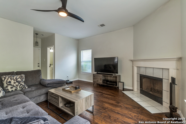 Image 11 of 25 For 9147 Timber Ranch