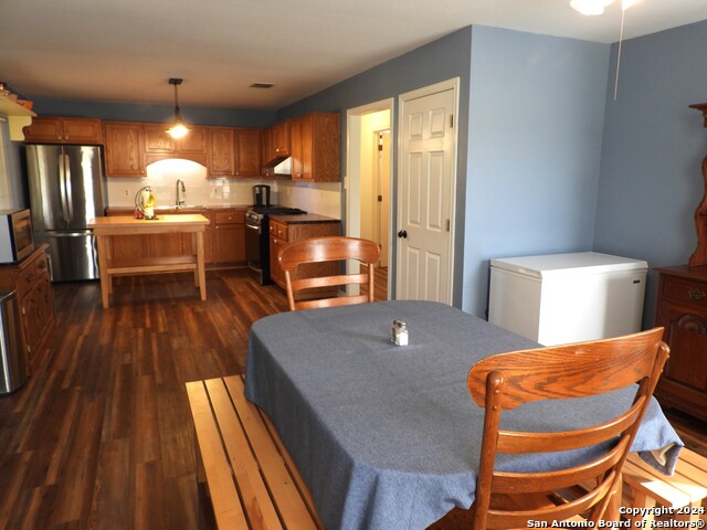 Listing photo id 16 for 159 Mississippi Ave