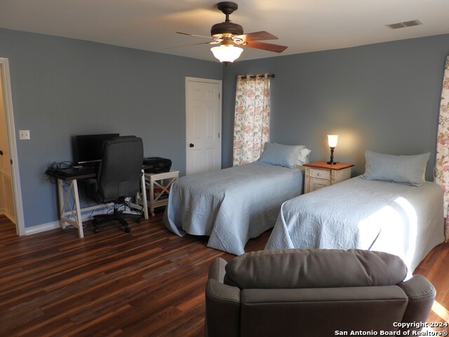 Listing photo id 21 for 159 Mississippi Ave