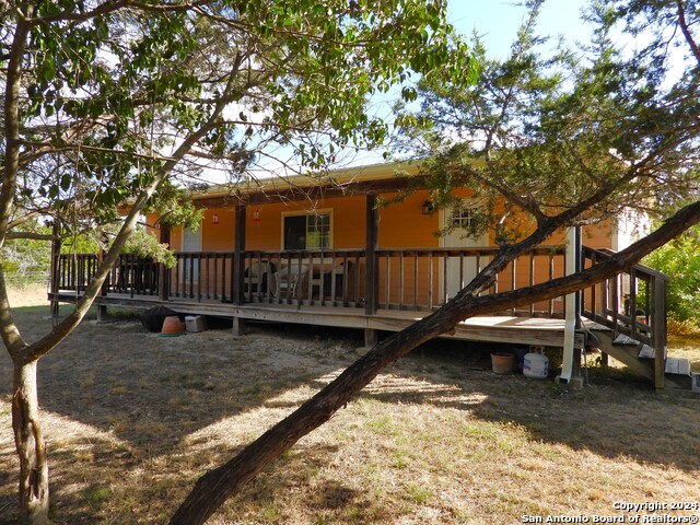 Listing photo id 2 for 159 Mississippi Ave