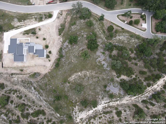 Listing photo id 15 for 10922 Pecan Ranch
