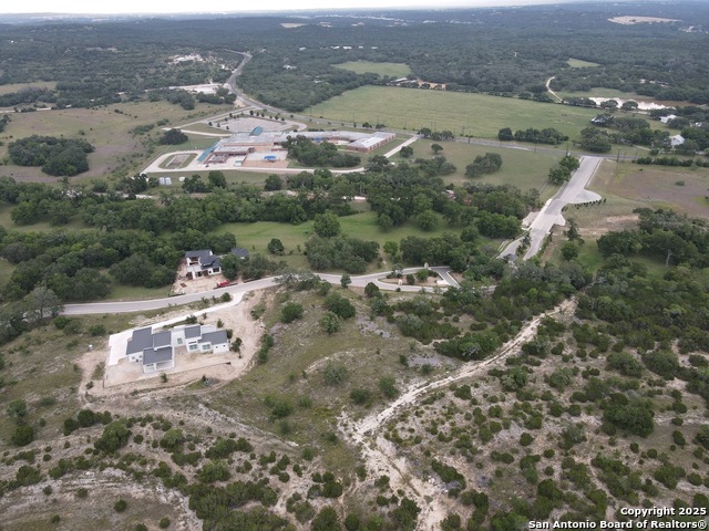 Listing photo id 17 for 10922 Pecan Ranch