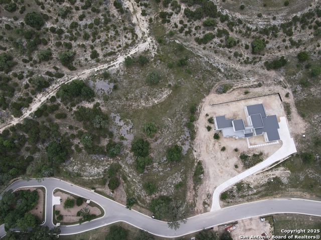 Listing photo id 2 for 10922 Pecan Ranch