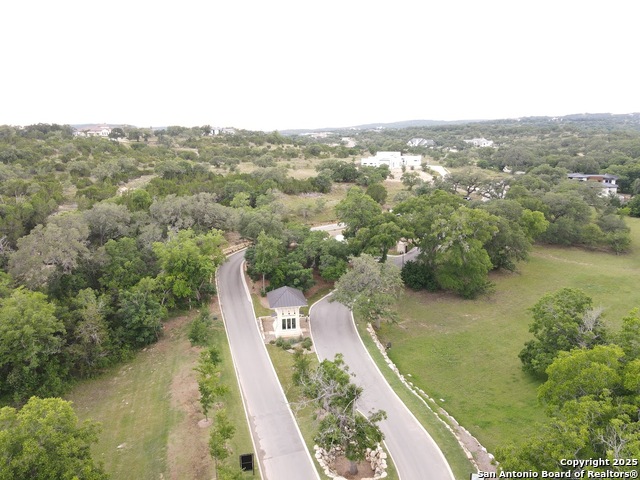 Listing photo id 6 for 10922 Pecan Ranch