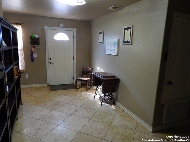 Listing photo id 1 for 155 Scenic Circle