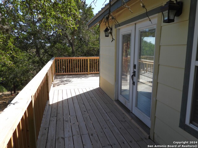 Listing photo id 31 for 155 Scenic Circle