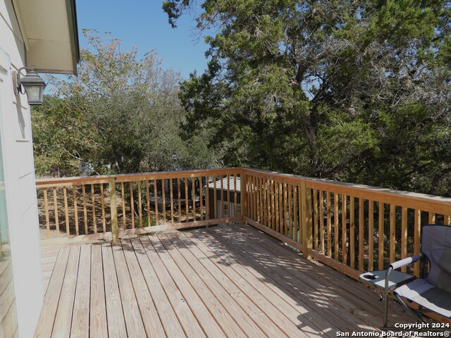 Listing photo id 34 for 155 Scenic Circle