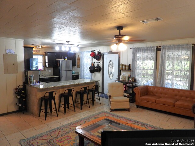 Listing photo id 5 for 155 Scenic Circle