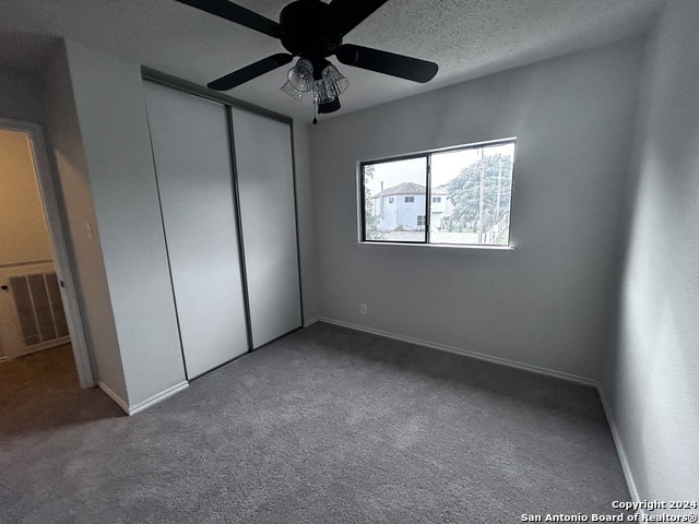 Image 21 of 34 For 8931 Breezefield