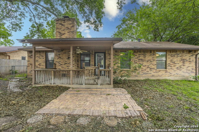 Listing photo id 5 for 210 Cardinal
