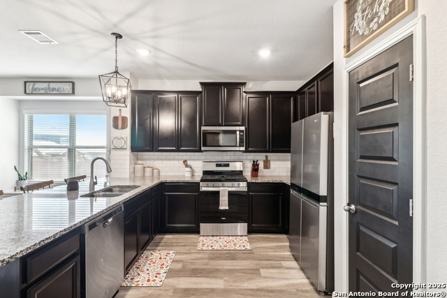 Image 13 of 35 For 4902 Oxbow Bend