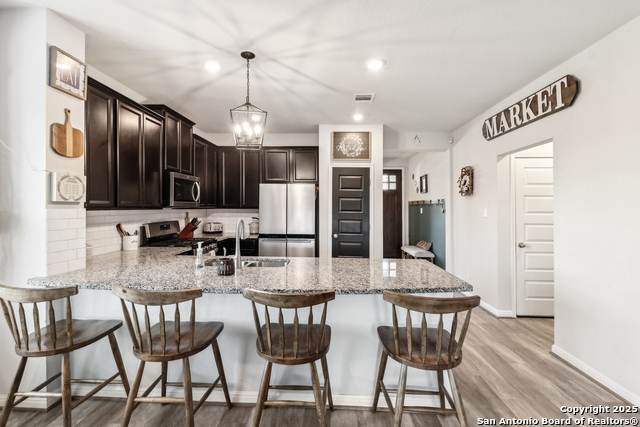 Image 14 of 35 For 4902 Oxbow Bend