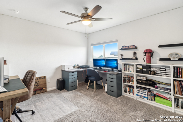 Image 22 of 35 For 4902 Oxbow Bend