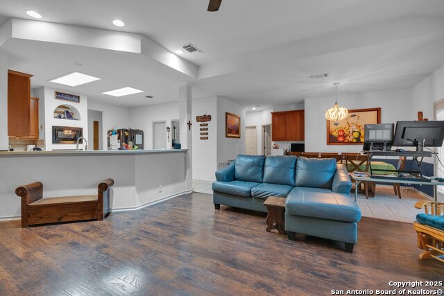 Image 10 of 29 For 3406 Blackstone