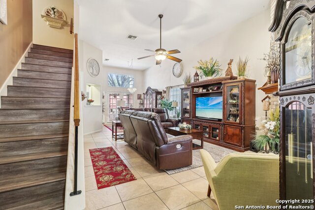 Image 6 of 48 For 14026 Fairway Oaks