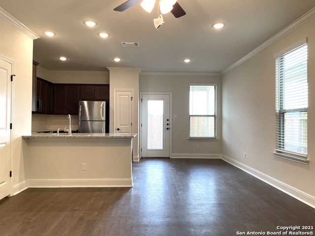 Image 9 of 21 For 10314 Lynwood Branch  101