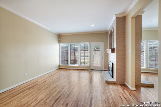 Image 9 of 25 For 1054 La Tierra N