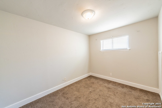 Image 10 of 16 For 2500 Avenue E  1b