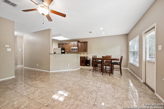 Image 12 of 39 For 7211 Summer Way