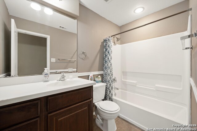 Image 27 of 39 For 7211 Summer Way