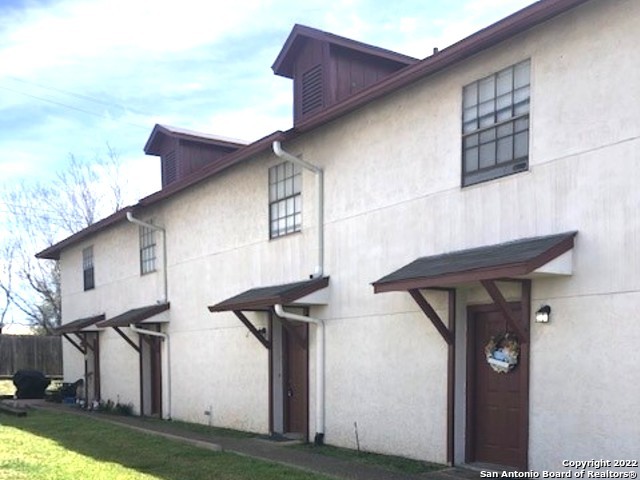 Details for 550 Dukeway  2, Universal City, TX 78148