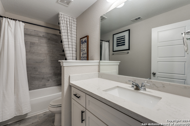 Image 19 of 28 For 2096 Cowan